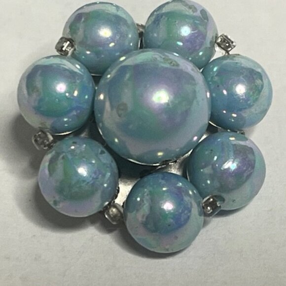 VTG Blue Faux Pearl Cluster Clip On Earrings Japan Silver Tone 1" - Picture 14 of 15